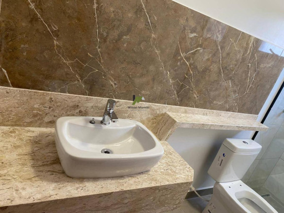 Imagem Casa de Condomínio com 3 Quartos à Venda, 170 m²
