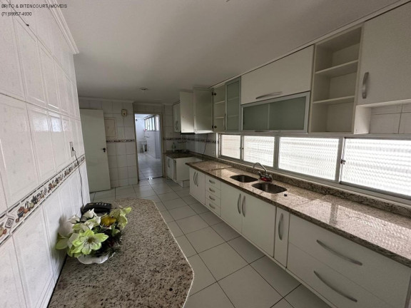 Imagem Imóvel com 4 Quartos à Venda, 219 m² em Campo Grande - Salvador