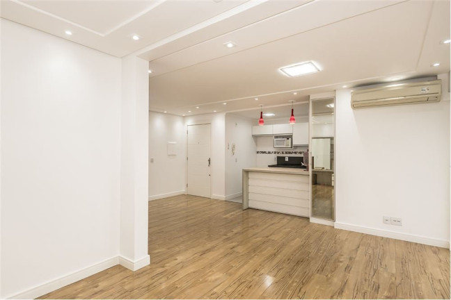 Imagem Apartamento com 3 Quartos à Venda, 83 m² em Vila Ipiranga - Porto Alegre Imagem Apartamento com 3 Quartos à Venda, 83 m² em Vila Ipiranga - Porto Alegre