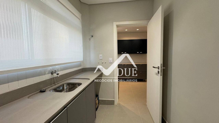 Imagem Apartamento com 4 Quartos à Venda, 158 m² em Gonzaga - Santos Imagem Apartamento com 4 Quartos à Venda, 158 m² em Gonzaga - Santos