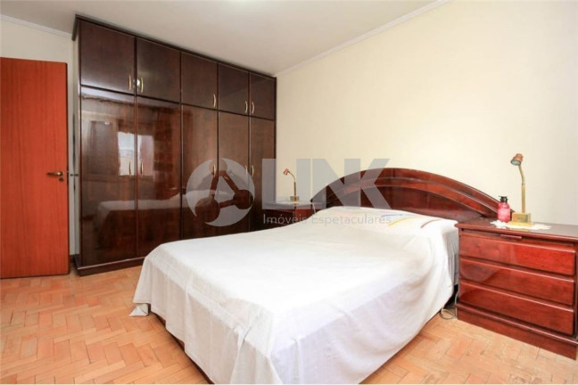 Imagem Apartamento com 3 Quartos à Venda, 94 m² em Higienópolis - Porto Alegre Imagem Apartamento com 3 Quartos à Venda, 94 m² em Higienópolis - Porto Alegre