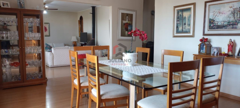 Imagem Casa com 3 Quartos à Venda, 212 m² em Nonoai - Porto Alegre Imagem Casa com 3 Quartos à Venda, 212 m² em Nonoai - Porto Alegre