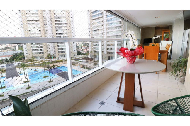 Imagem Imóvel com 4 Quartos à Venda, em Butantã - São Paulo Imagem Imóvel com 4 Quartos à Venda, em Butantã - São Paulo