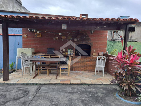 Imagem Casa com 4 Quartos à Venda, 509 m² em Barreto - Niterói Imagem Casa com 4 Quartos à Venda, 509 m² em Barreto - Niterói