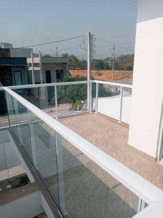 Imagem Casa com 3 Quartos à Venda, 133 m²