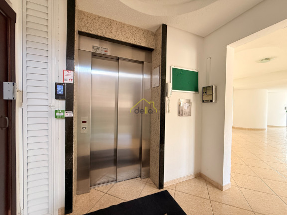 Imagem Imóvel com 2 Quartos à Venda, 70 m² em Santo Antônio - Joinville Imagem Imóvel com 2 Quartos à Venda, 70 m² em Santo Antônio - Joinville