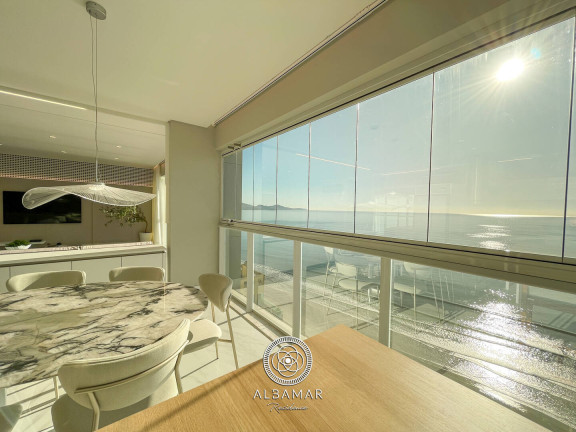 Imagem Apartamento com 4 Quartos à Venda, 254 m² em Meia Praia - Itapema Imagem Apartamento com 4 Quartos à Venda, 254 m² em Meia Praia - Itapema