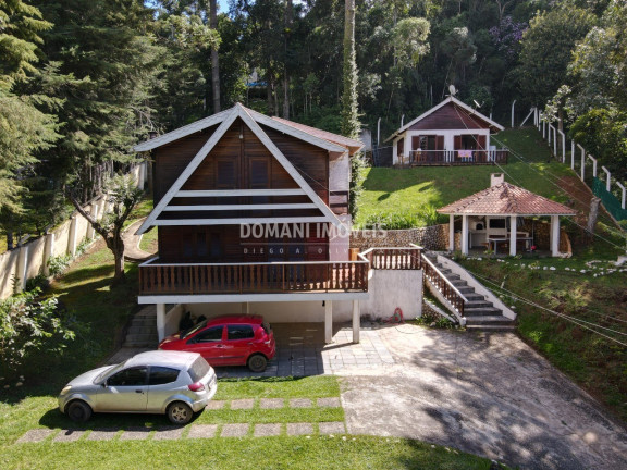 Imagem Casa com 4 Quartos à Venda, 170 m² em Região Do Vale Encantado - Campos Do Jordão Imagem Casa com 4 Quartos à Venda, 170 m² em Região Do Vale Encantado - Campos Do Jordão