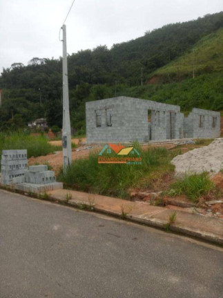 Imagem Casa com 2 Quartos à Venda, 62 m² em Jardim Casa Branca - Caraguatatuba