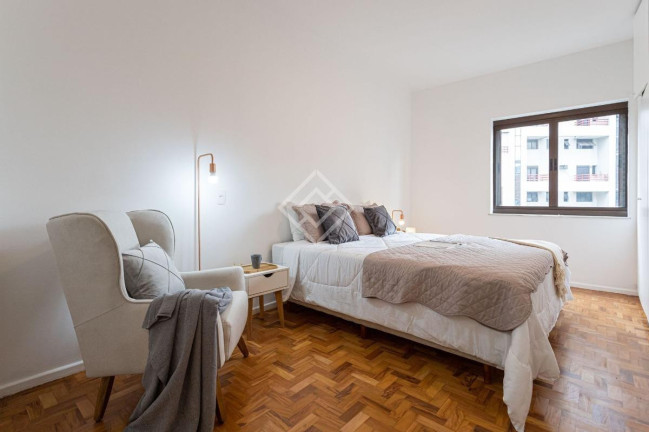 Imagem Apartamento com 3 Quartos à Venda, 187 m² em Itaim Bibi - São Paulo
