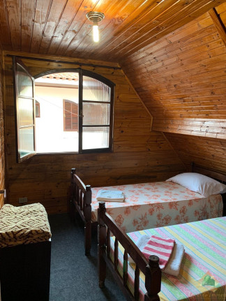 Imagem Casa com 4 Quartos à Venda, 200 m² em Vila Abernéssia - Campos Do Jordão