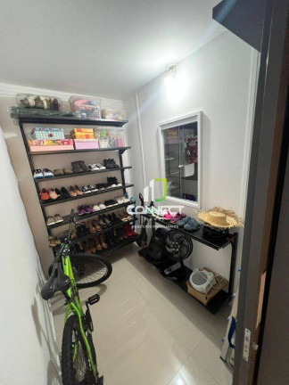 Imagem Casa com 3 Quartos à Venda, 264 m² em Espinheiros - Itajaí