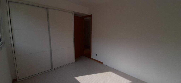 Imagem Apartamento com 4 Quartos para Alugar, 201 m² em Lagoa - Rio De Janeiro Imagem Apartamento com 4 Quartos para Alugar, 201 m² em Lagoa - Rio De Janeiro
