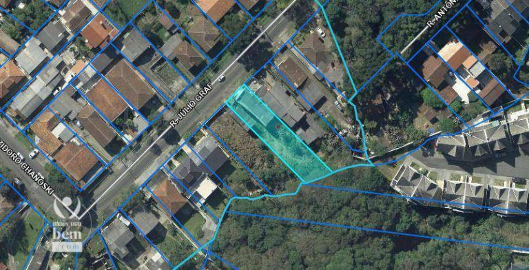 Terreno à Venda, 576 m² em Vista Alegre - Curitiba
