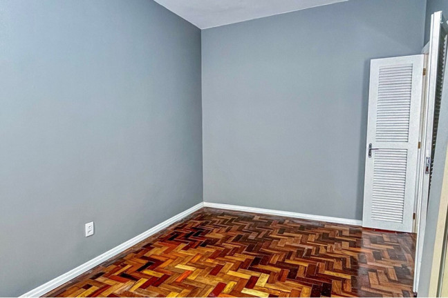 Imagem Apartamento com 1 Quarto à Venda, 45 m² em Santana - Porto Alegre Imagem Apartamento com 1 Quarto à Venda, 45 m² em Santana - Porto Alegre