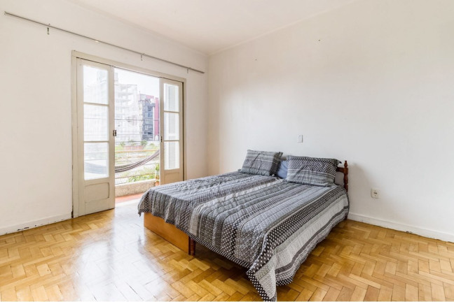 Imagem Apartamento com 3 Quartos à Venda, 75 m² em Higienópolis - Porto Alegre Imagem Apartamento com 3 Quartos à Venda, 75 m² em Higienópolis - Porto Alegre