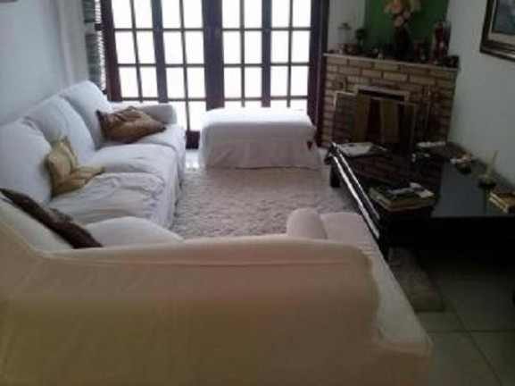 Imagem Sobrado com 3 Quartos à Venda, 374 m² em Jardim Dos Ipês - Suzano Imagem Sobrado com 3 Quartos à Venda, 374 m² em Jardim Dos Ipês - Suzano