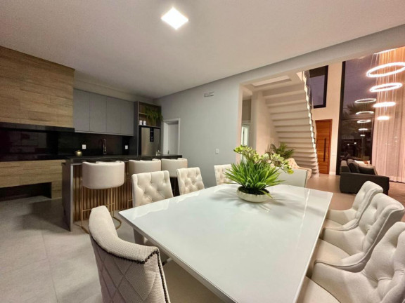 Imagem Casa com 5 Quartos à Venda, 200 m² em -- - Capao Da Canoa Imagem Casa com 5 Quartos à Venda, 200 m² em -- - Capao Da Canoa