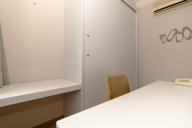 Imagem Apartamento com 1 Quarto à Venda, 57 m² em Moinhos De Vento - Porto Alegre Imagem Apartamento com 1 Quarto à Venda, 57 m² em Moinhos De Vento - Porto Alegre