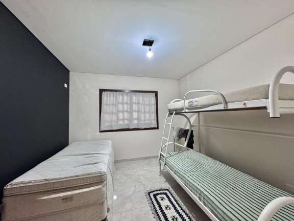 Imagem Imóvel com 4 Quartos à Venda, 15.000 m² em Campina Do Rincão - Tijucas Do Sul Imagem Imóvel com 4 Quartos à Venda, 15.000 m² em Campina Do Rincão - Tijucas Do Sul