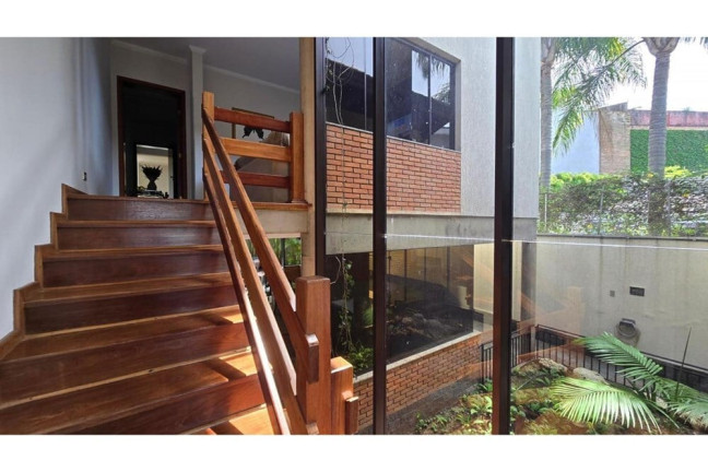 Imagem Casa com 5 Quartos à Venda, 381 m² em Parque Dos Príncipes - São Paulo Imagem Casa com 5 Quartos à Venda, 381 m² em Parque Dos Príncipes - São Paulo