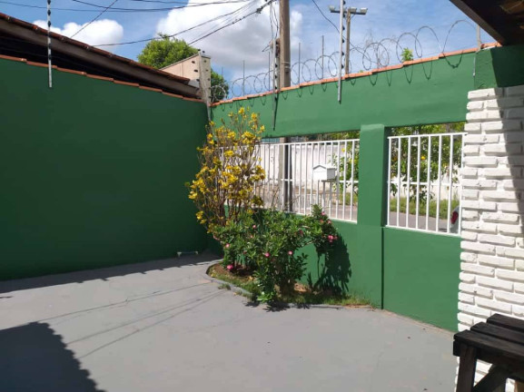 Imagem Casa com 3 Quartos à Venda, 250 m² em Jardim Jockey Club - Cuiabá Imagem Casa com 3 Quartos à Venda, 250 m² em Jardim Jockey Club - Cuiabá