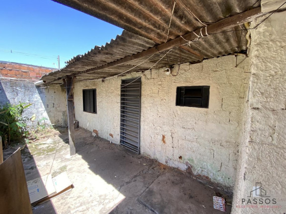 Imagem Casa com 2 Quartos à Venda, 128 m²