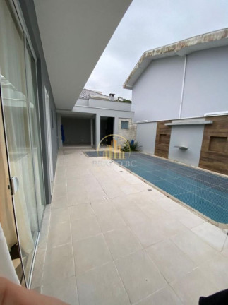 Imagem Casa com 3 Quartos à Venda, 1 m² em Glória - Joinville Imagem Casa com 3 Quartos à Venda, 1 m² em Glória - Joinville