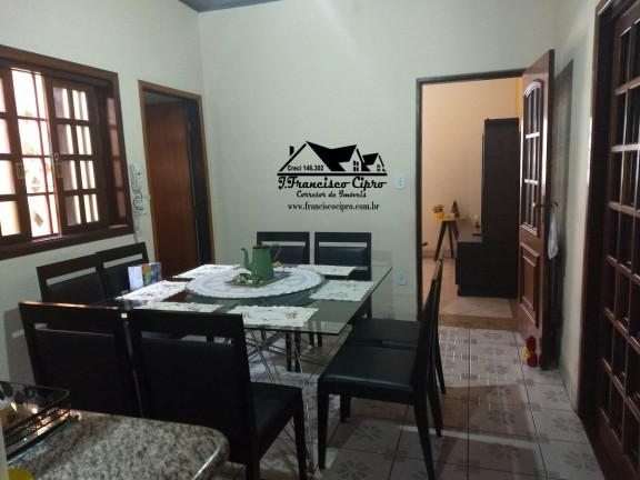 Imagem Casa com 4 Quartos à Venda, 194 m² em Pedregulho - Guaratinguetá Imagem Casa com 4 Quartos à Venda, 194 m² em Pedregulho - Guaratinguetá