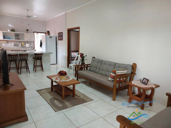 Imagem Casa com 2 Quartos à Venda, 166 m² em Jd Regina - Itanhaém Imagem Casa com 2 Quartos à Venda, 166 m² em Jd Regina - Itanhaém
