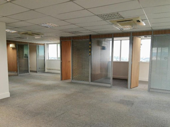 Imagem Imóvel para Alugar, 220 m² em Granja Dos Cavaleiros - Macaé Imagem Imóvel para Alugar, 220 m² em Granja Dos Cavaleiros - Macaé