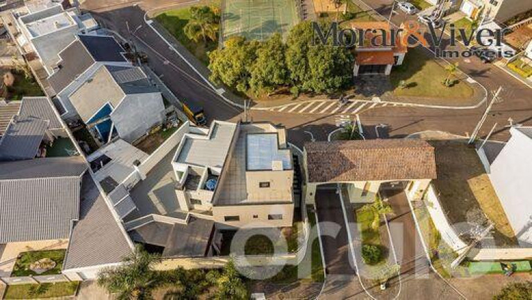 Imagem Casa com 3 Quartos à Venda, 167 m² em Pinheirinho - Curitiba Imagem Casa com 3 Quartos à Venda, 167 m² em Pinheirinho - Curitiba