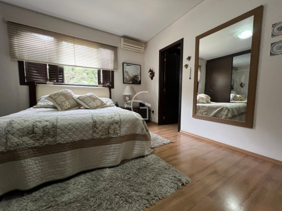 Imagem Apartamento com 4 Quartos à Venda, 299 m² em Atiradores - Joinville