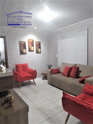 Imagem Casa com 5 Quartos à Venda, 273 m² em Cavalhada - Porto Alegre Imagem Casa com 5 Quartos à Venda, 273 m² em Cavalhada - Porto Alegre