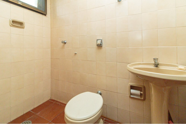 Imagem Apartamento com 3 Quartos à Venda, 157 m² em Vila Assunção - Porto Alegre
