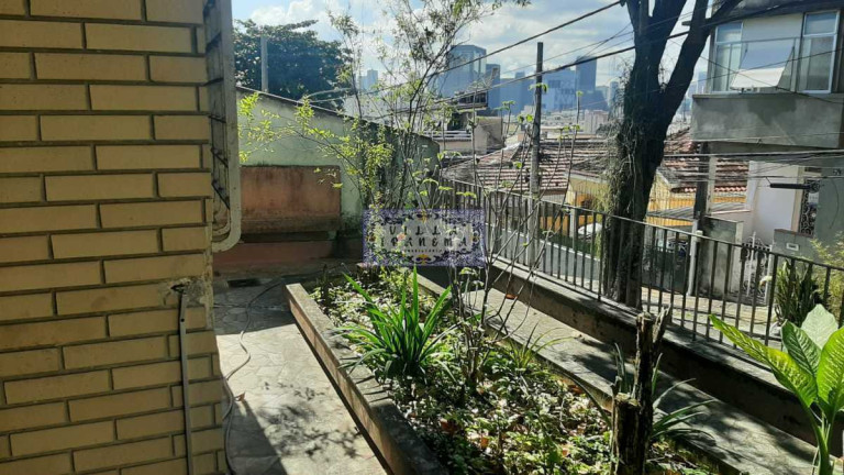 Imagem Imóvel com 6 Quartos à Venda, 242 m² em Santa Teresa - Rio De Janeiro Imagem Imóvel com 6 Quartos à Venda, 242 m² em Santa Teresa - Rio De Janeiro