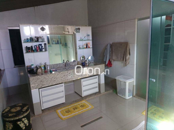 Imagem Sobrado com 4 Quartos à Venda, 420 m² em Sítio De Recreio Paraíso Tropical - Goiânia Imagem Sobrado com 4 Quartos à Venda, 420 m² em Sítio De Recreio Paraíso Tropical - Goiânia