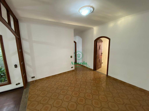Imagem Casa com 3 Quartos para Alugar, 197 m² em Vila Rosália - Guarulhos Imagem Casa com 3 Quartos para Alugar, 197 m² em Vila Rosália - Guarulhos