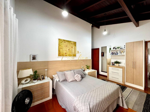 Imagem Casa com 3 Quartos à Venda, 210 m² em Balneário - Florianópolis Imagem Casa com 3 Quartos à Venda, 210 m² em Balneário - Florianópolis