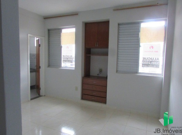 Imagem Kitnet com 1 Quarto à Venda, 35 m² em Cândida Câmara - Montes Claros Imagem Kitnet com 1 Quarto à Venda, 35 m² em Cândida Câmara - Montes Claros