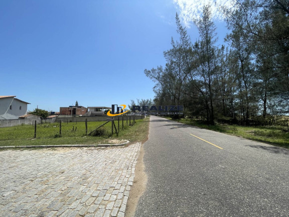 Imagem Terreno à Venda, 360 m² em Santo Amaro De Campos - Campos Dos Goytacazes Imagem Terreno à Venda, 360 m² em Santo Amaro De Campos - Campos Dos Goytacazes