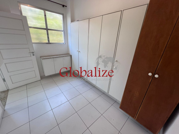Imagem Imóvel com 3 Quartos à Venda, 220 m² em Campo Grande - Santos Imagem Imóvel com 3 Quartos à Venda, 220 m² em Campo Grande - Santos