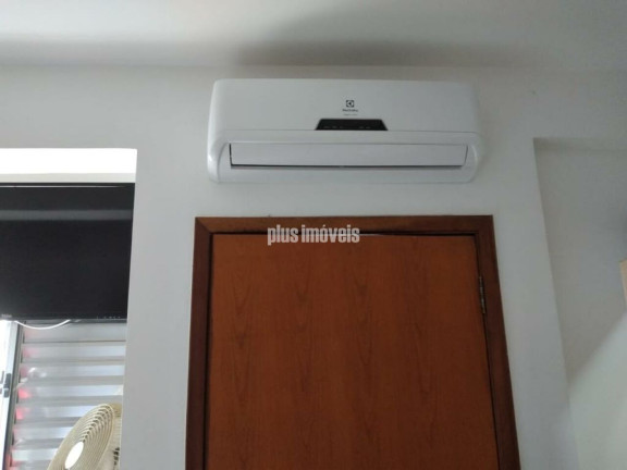 Imagem Casa com 6 Quartos à Venda, 232 m² em Vila Guarani(zona Sul) - São Paulo Imagem Casa com 6 Quartos à Venda, 232 m² em Vila Guarani(zona Sul) - São Paulo