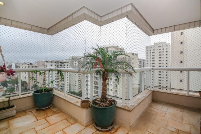 Imagem Apartamento com 4 Quartos à Venda, 195 m² em Moema - São Paulo Imagem Apartamento com 4 Quartos à Venda, 195 m² em Moema - São Paulo
