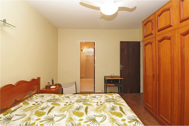 Imagem Imóvel com 3 Quartos à Venda, em Cidade Baixa - Porto Alegre Imagem Imóvel com 3 Quartos à Venda, em Cidade Baixa - Porto Alegre