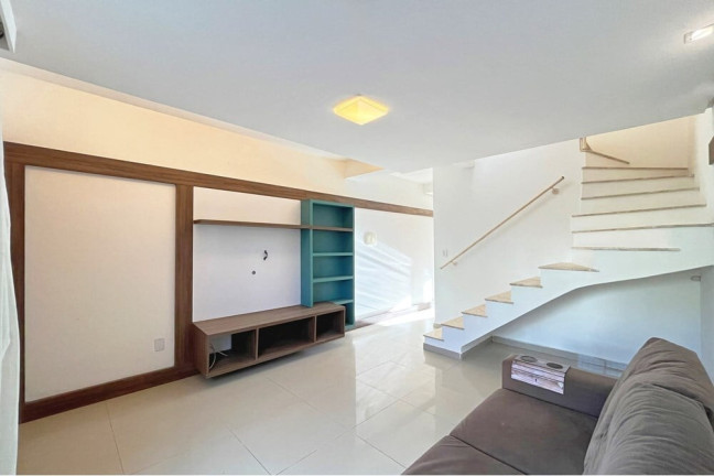 Imagem Casa com 2 Quartos à Venda, 76 m² em Guarujá - Porto Alegre Imagem Casa com 2 Quartos à Venda, 76 m² em Guarujá - Porto Alegre