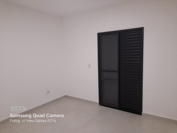 Imagem Casa com 3 Quartos à Venda, 250 m² em Sun Valley - Mairiporã Imagem Casa com 3 Quartos à Venda, 250 m² em Sun Valley - Mairiporã