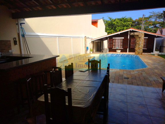 Imagem Casa com 4 Quartos à Venda, em Martim De Sá - Caraguatatuba Imagem Casa com 4 Quartos à Venda, em Martim De Sá - Caraguatatuba