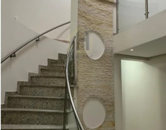 Imagem Casa com 4 Quartos à Venda, 264 m² em Vila Pires - Santo André Imagem Casa com 4 Quartos à Venda, 264 m² em Vila Pires - Santo André