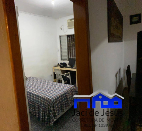 Imagem Casa com 3 Quartos à Venda, 115 m² em Castelo - Santos